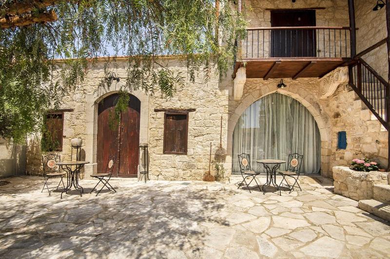 Meleni Cottage Houses image