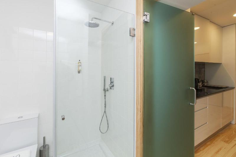 Oporto Local Studios image