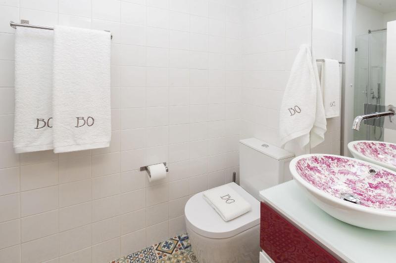 Oporto Local Studios image