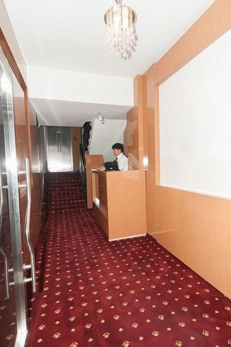 Dolce Vita Apartments image