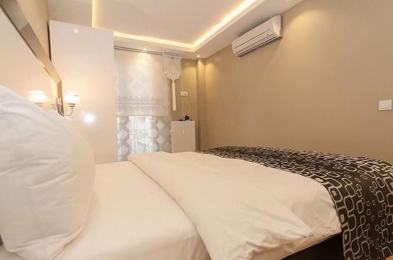 Dolce Vita Apartments image