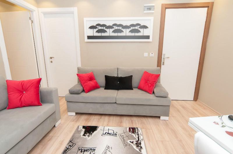 Dolce Vita Apartments image
