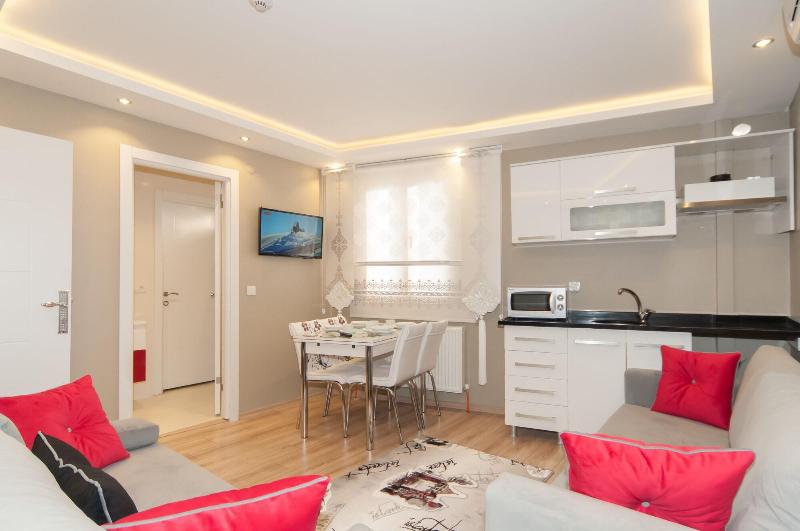 Dolce Vita Apartments image