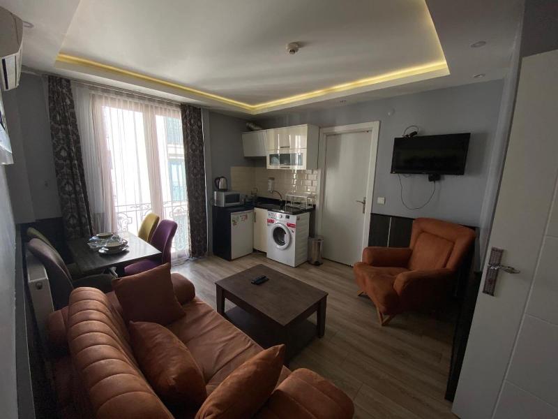 Dolce Vita Apartments image