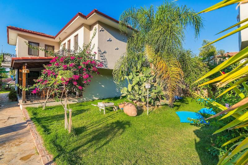 Mavi Deniz Konuk Evi image