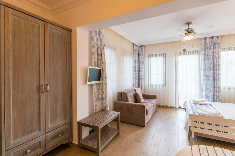 Mavi Deniz Konuk Evi image