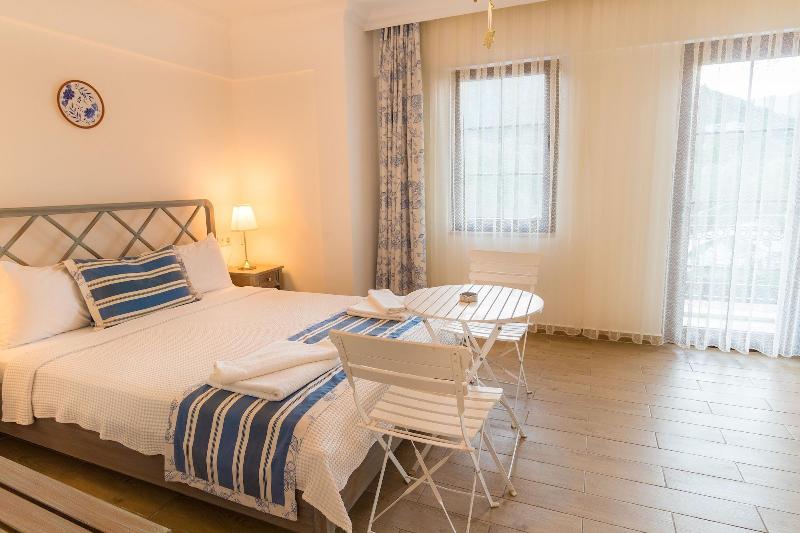 Mavi Deniz Konuk Evi image
