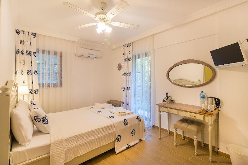 Mavi Deniz Konuk Evi image