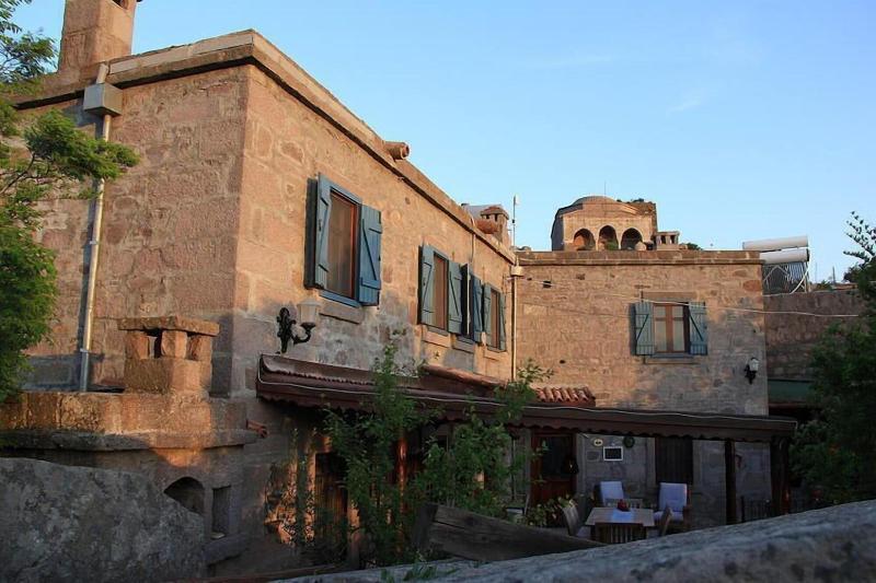 Assos Nar Konak image