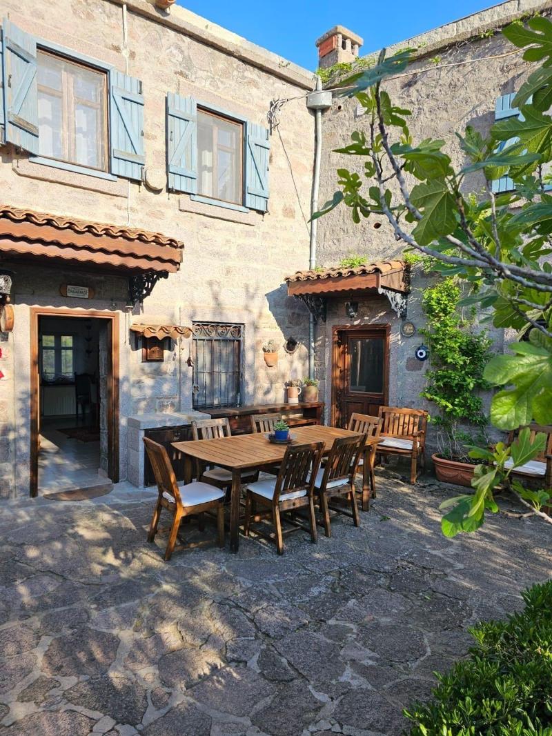 Assos Nar Konak image