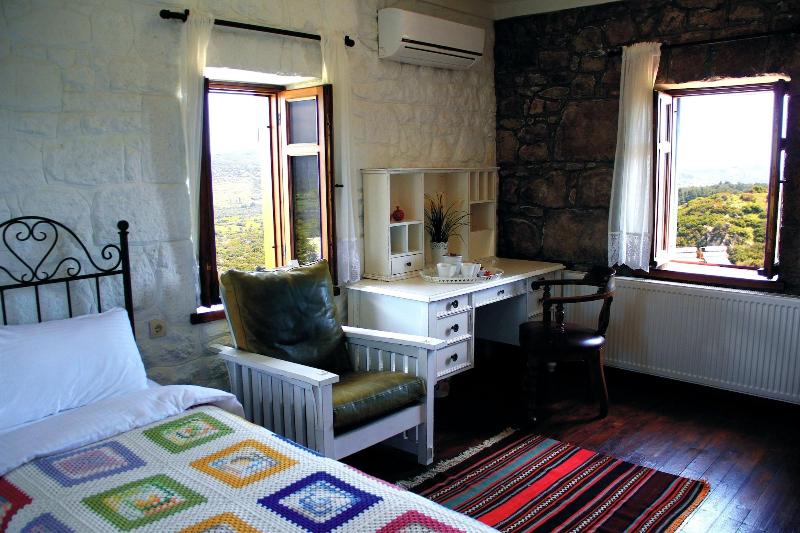 Assos Nar Konak image