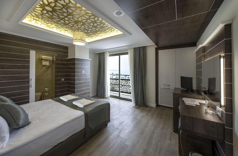 Trend Park Hotel image