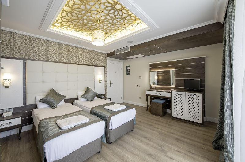 Trend Park Hotel image