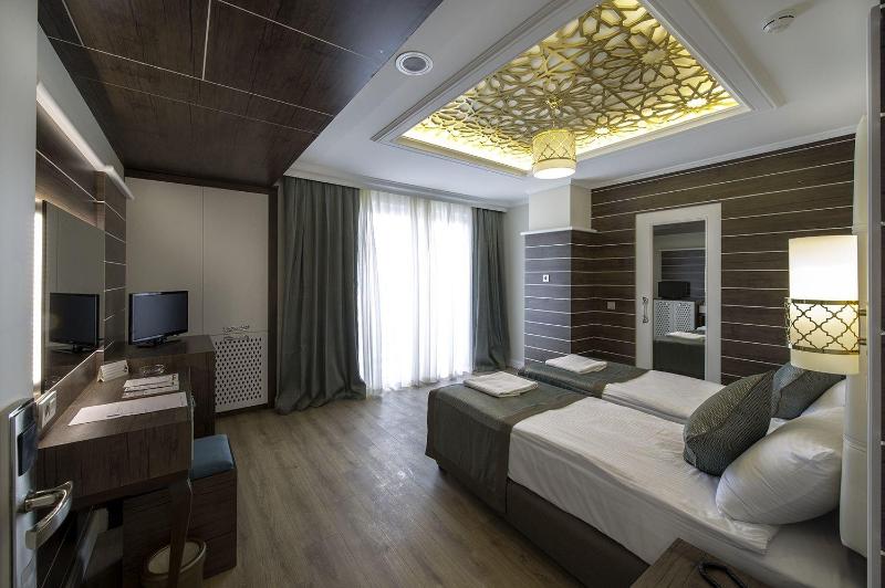 Trend Park Hotel image