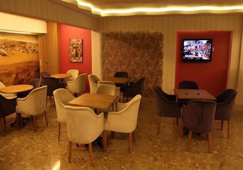 Lucid Otel image