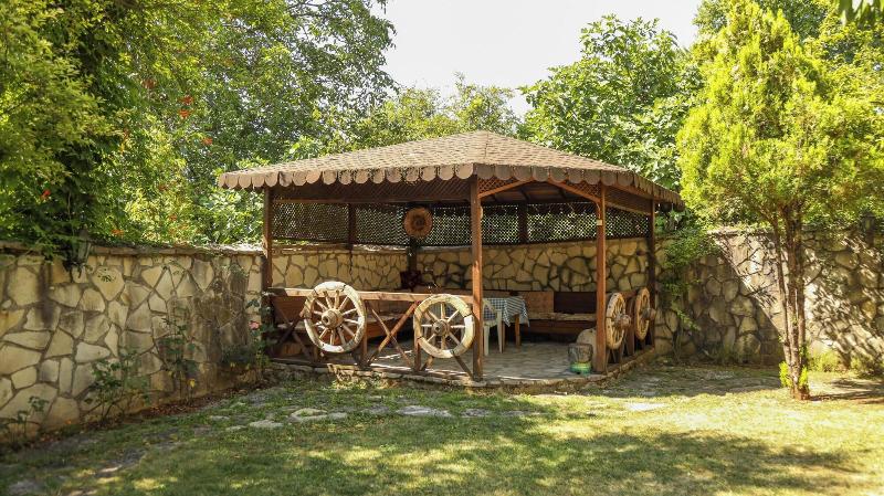 Dibekonu Konak image