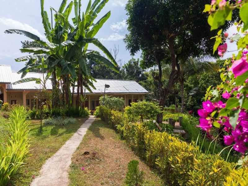 Pondok Guru Bakti Cottages