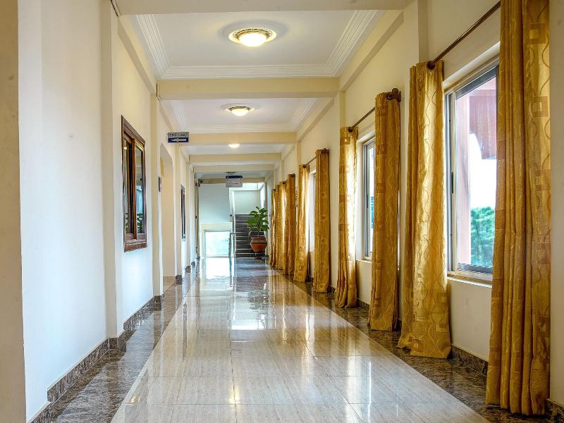 Narpo Hotels image