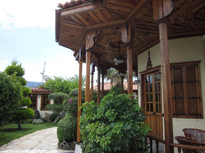 Asur Hotel & Aparts & Villas image