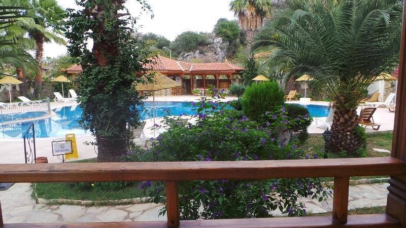Asur Hotel & Aparts & Villas image