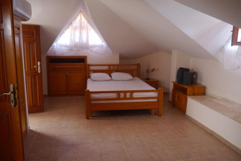 Asur Hotel & Aparts & Villas image