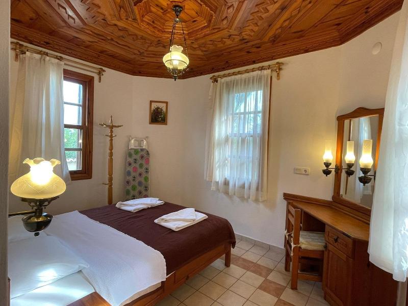 Asur Hotel & Aparts & Villas image