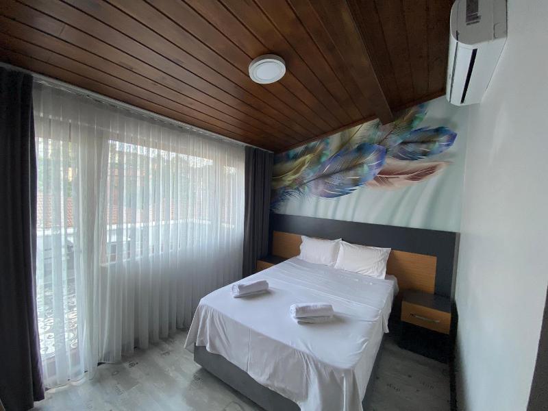 Victorious Hotel image
