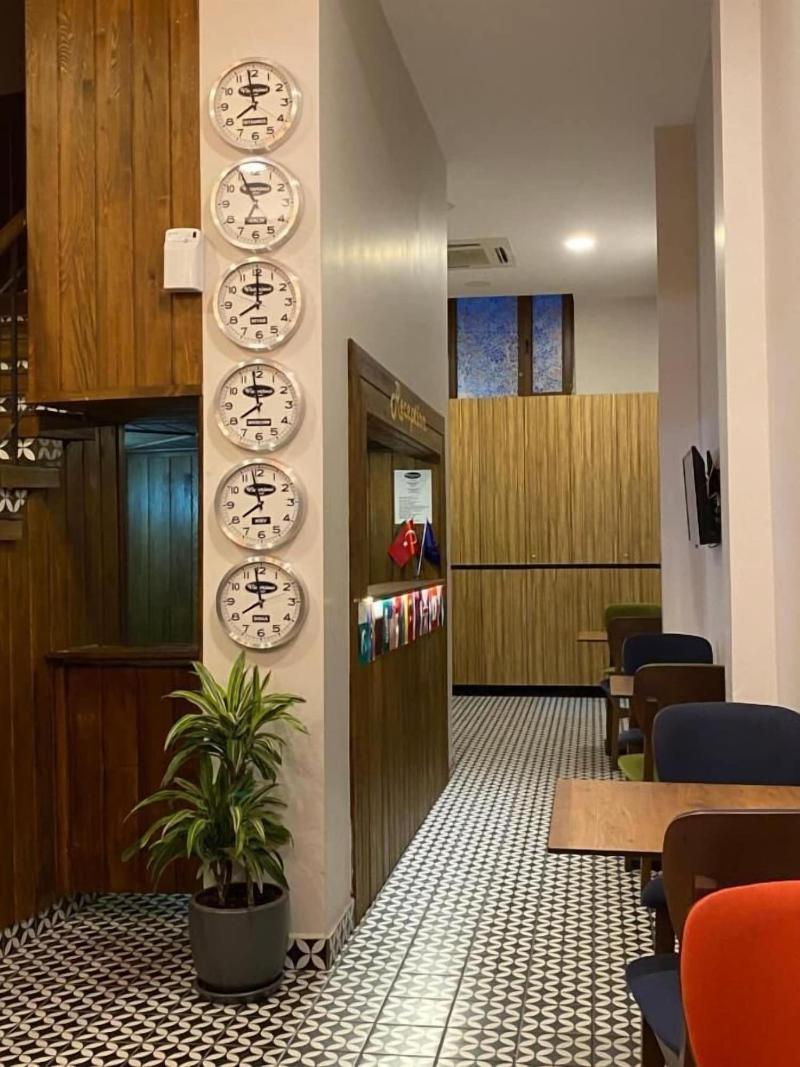Victorious Hotel image
