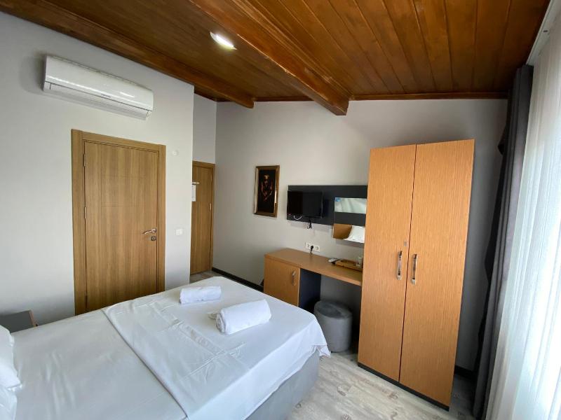 Victorious Hotel image