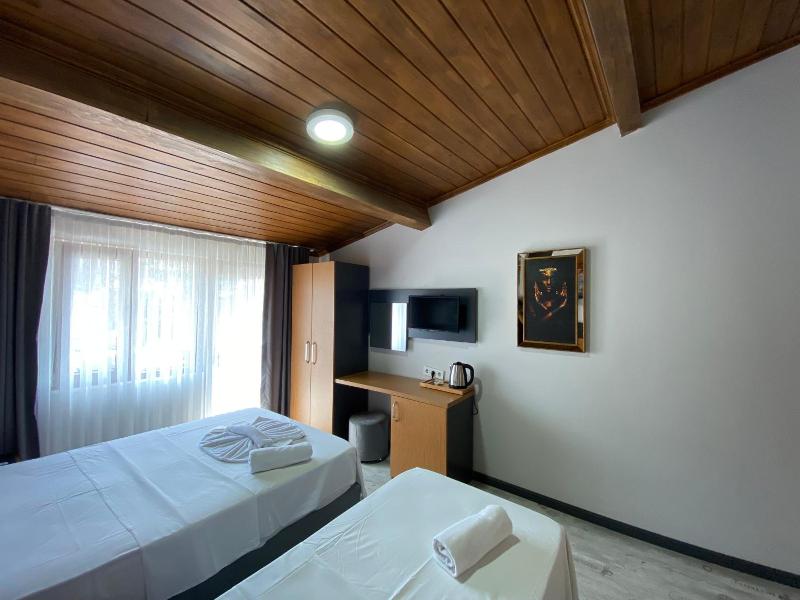 Victorious Hotel image