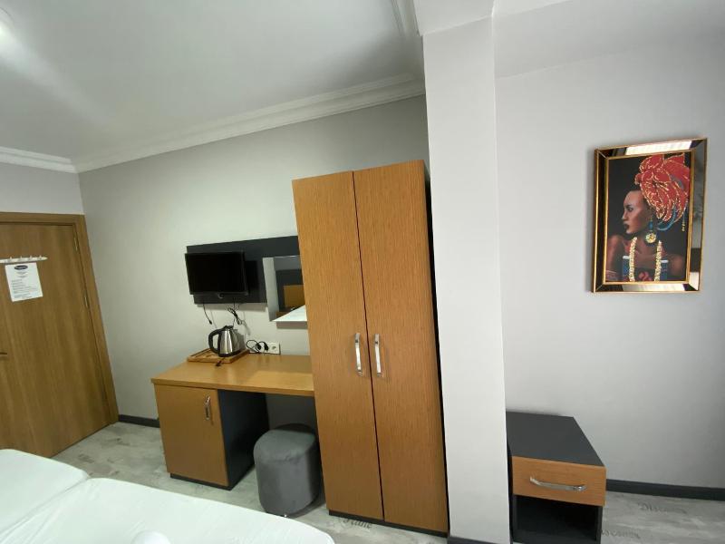 Victorious Hotel image