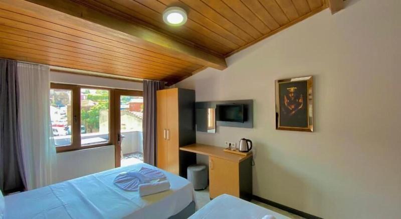 Victorious Hotel image
