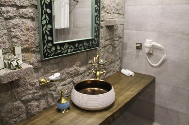 Assos Zeytinhan Hotel image