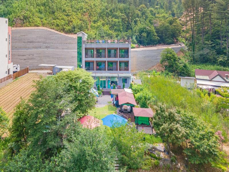 Namyangju Jeongwon Pension image
