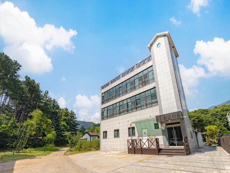 Namyangju Jeongwon Pension image