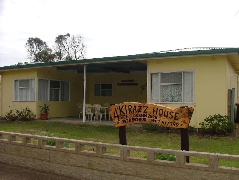 Kirazz image