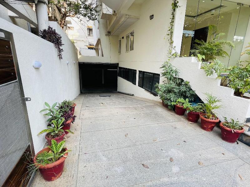 Sanctum Suites Indiranagar Bangalore image