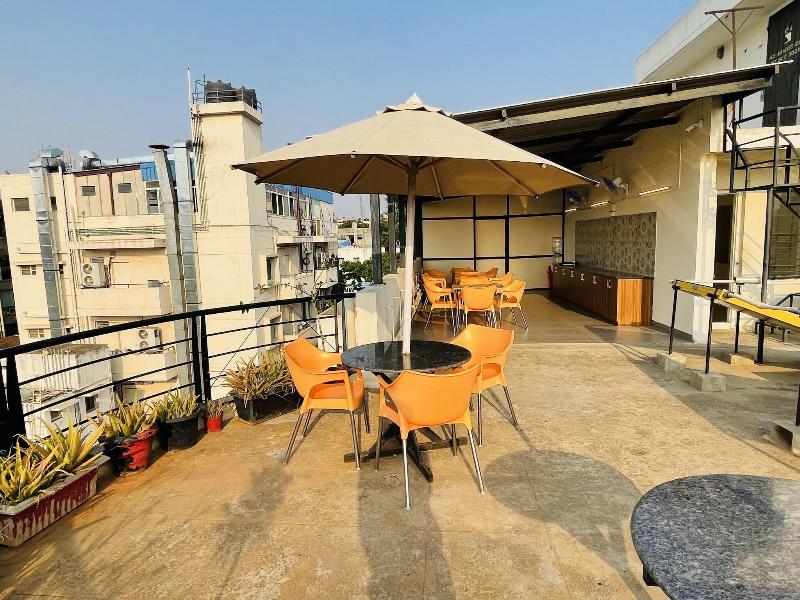 Sanctum Suites Indiranagar Bangalore image