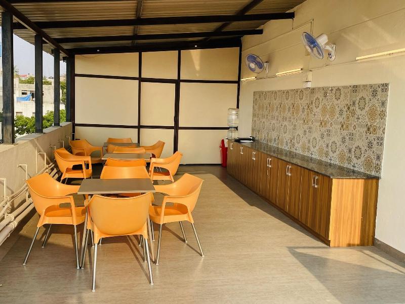 Sanctum Suites Indiranagar Bangalore image