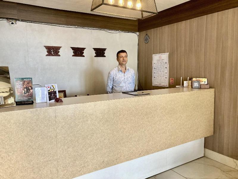 Maya Inn