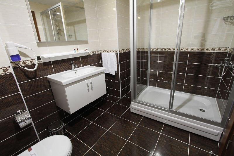 Royal Bilgic Hotel image