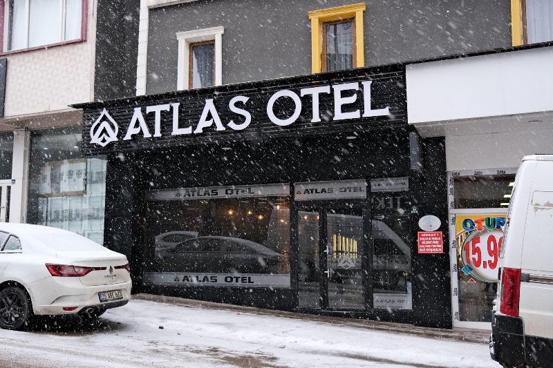 Atlas Hotel — general view