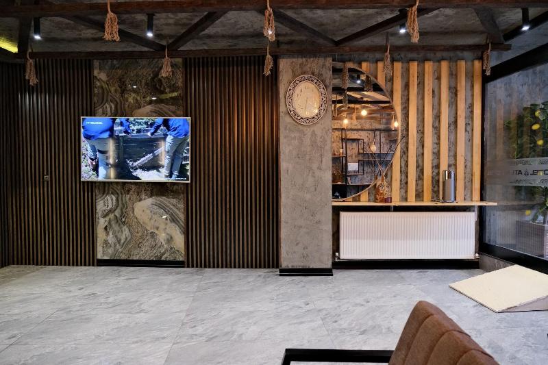 Atlas Hotel image