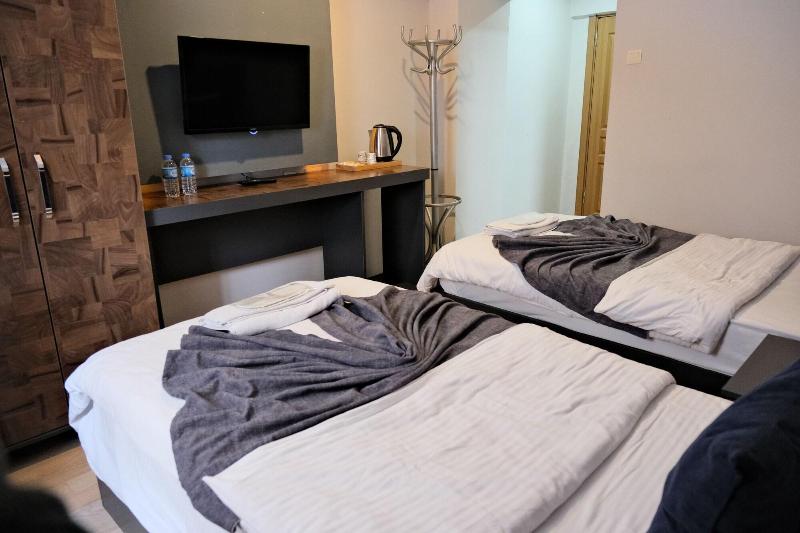 Atlas Hotel image