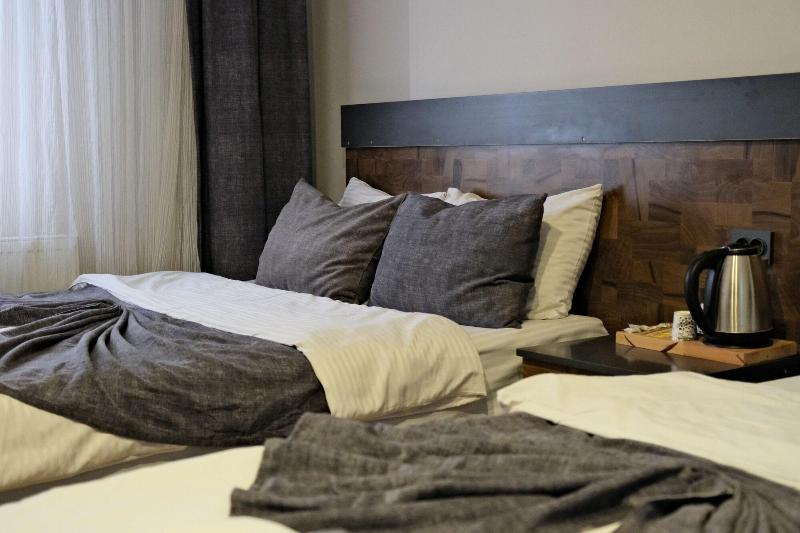 Atlas Hotel image