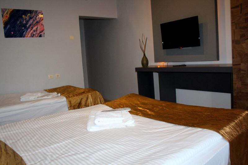 Atlas Hotel image