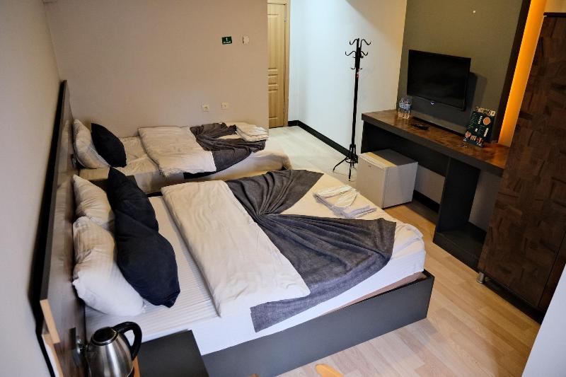 Atlas Hotel image