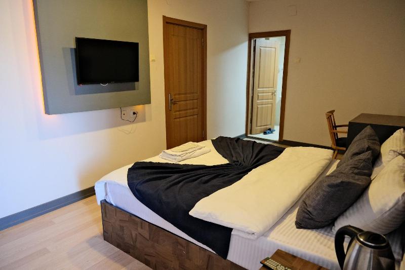 Atlas Hotel image