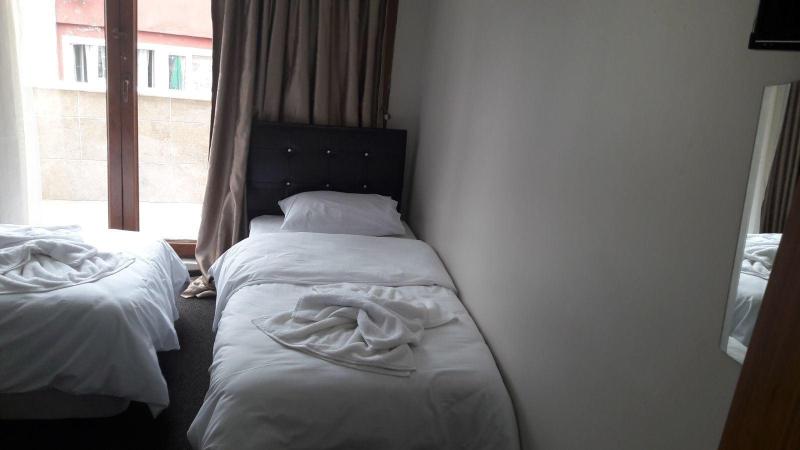 Istanbul Grand Aparts image