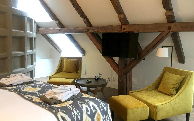 Hotel 1622 Adults Only image